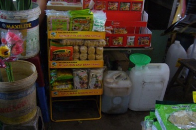 Tràn lan rượu “ba không”